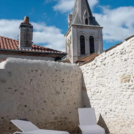 Au Coeur Du Village Bassillac Perigueux Exterior photo
